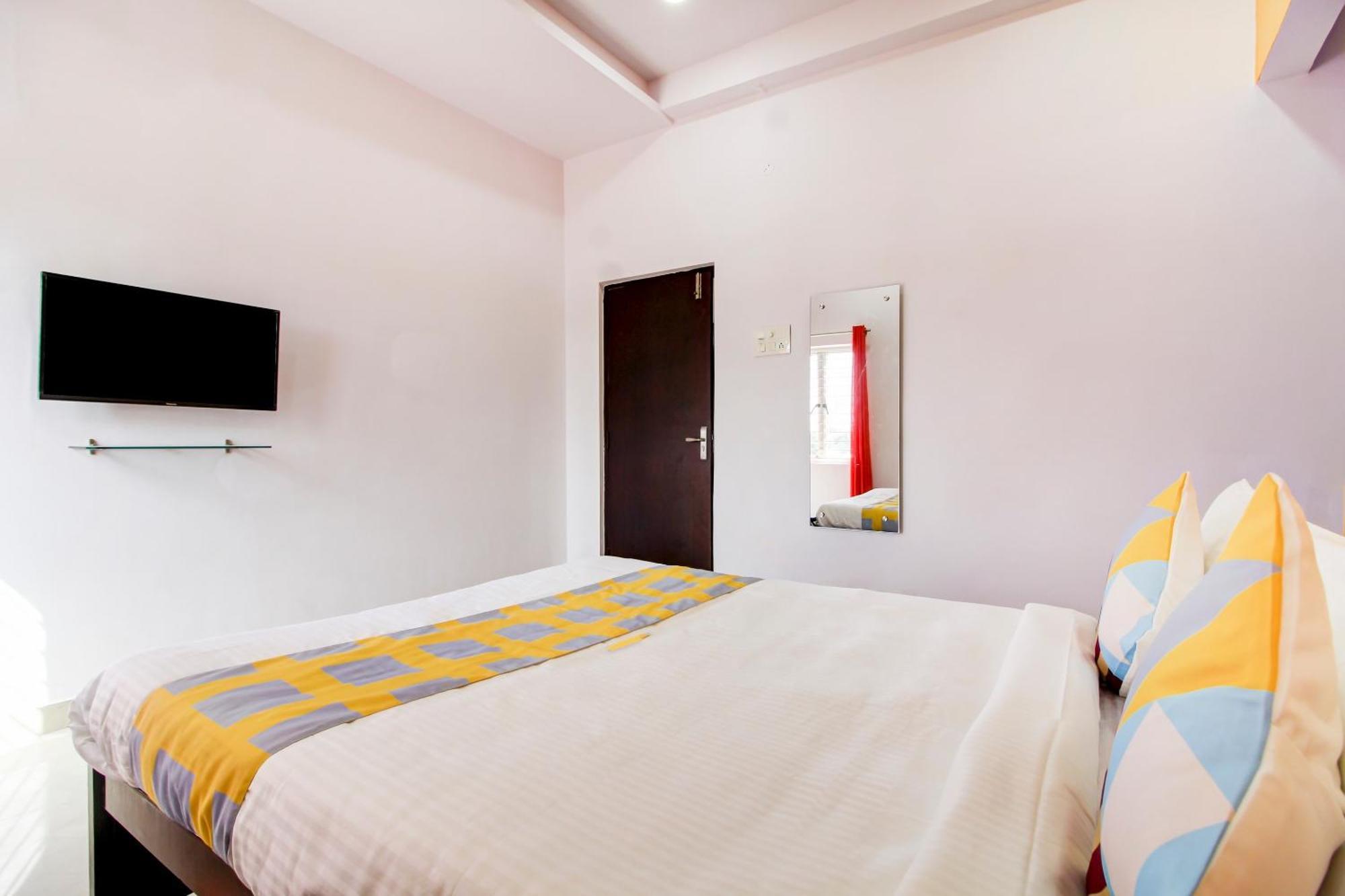 Hotel O Home Comfortable Stays, Near Aasam Gadh Current Office Sururnagar Exterior foto
